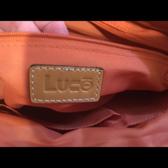 LUCE Soft Peach Leather Shoulder/Handbag - Picture 4 of 4